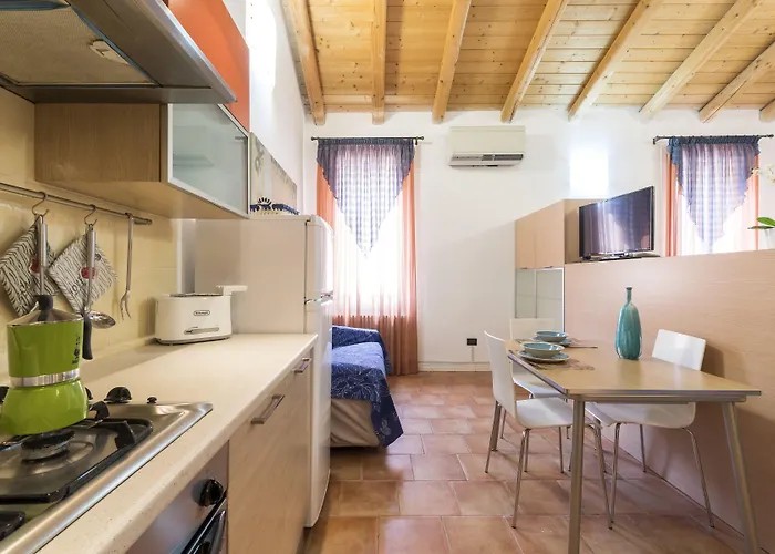 Bertiera House By בית נופש בולוניה