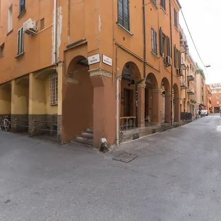 Tatil Evi Bertiera House By *