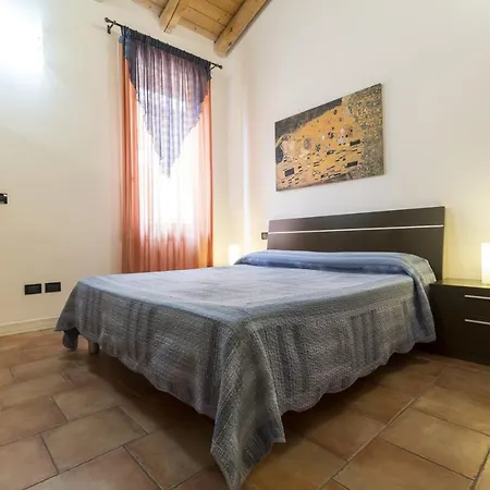 Bertiera House By Bologna